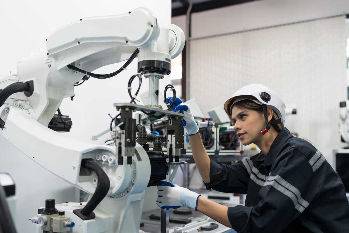 Advanced Degrees in Robotics for Automation Experts